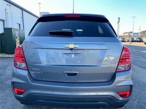 Used 2020 Chevrolet Trax LS w/ Tint and Cruise Package image 14