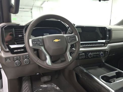 New 2026 Chevrolet Silverado 2500 LTZ w/ LTZ Premium Package image 10