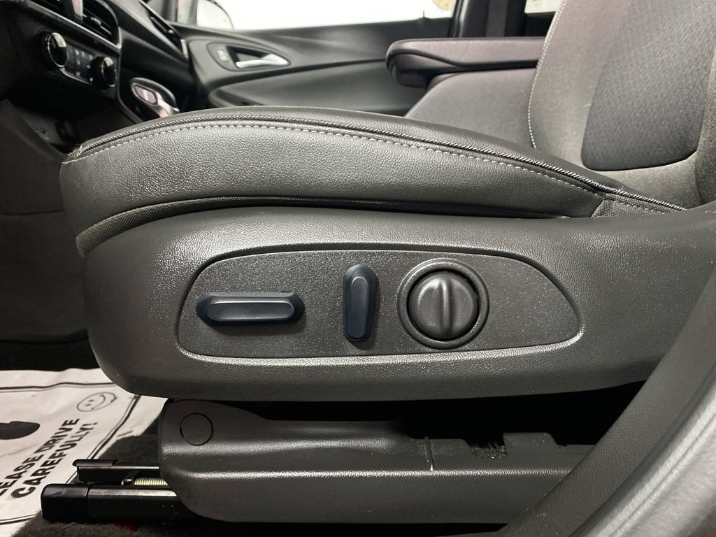 Used 2024 Buick Encore GX Preferred w/ Comfort Package AWD/4WD image 12