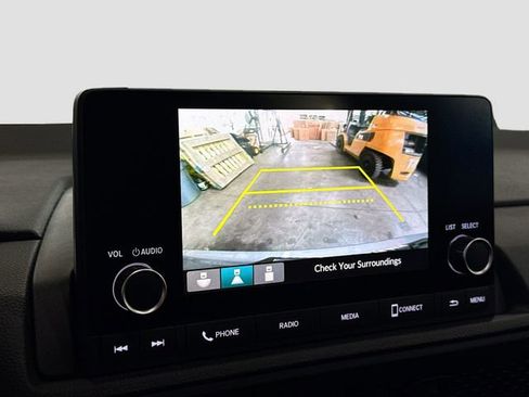 Used 2023 Honda CR-V LX image 14