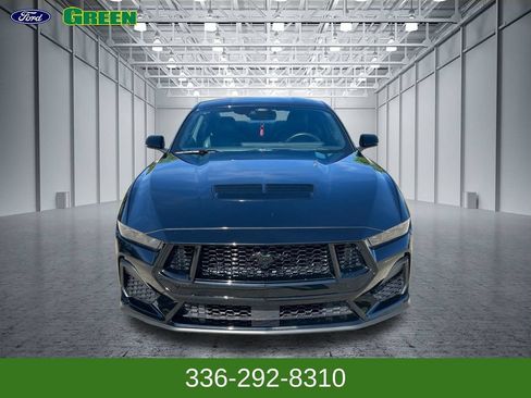 Used 2025 Ford Mustang GT Premium RWD image 8