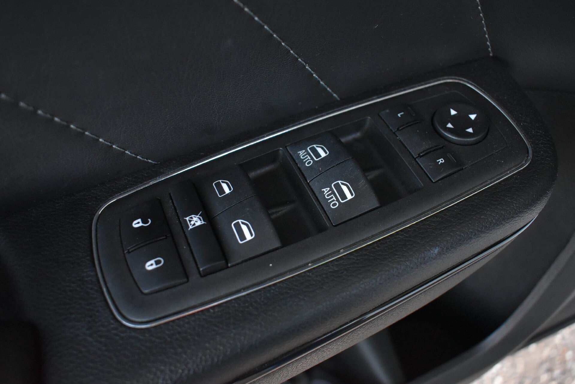 Used 2023 Dodge Charger R/T w/ Daytona Edition Group RWD image 13