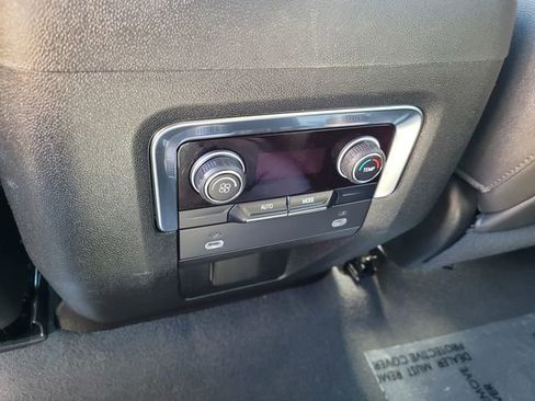Used 2024 Chevrolet Tahoe LT AWD/4WD image 11