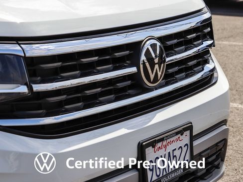 Used 2023 Volkswagen Atlas SE w/ Panoramic Sunroof Package AWD/4WD image 6
