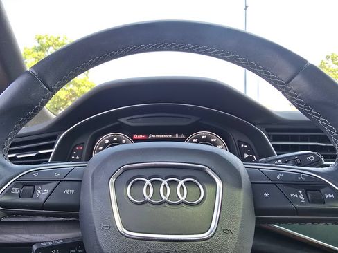 Used 2021 Audi Q8 Premium Plus AWD/4WD image 28