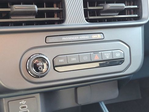 New 2026 Ford Maverick XL AWD/4WD image 54
