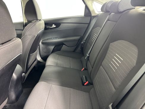 Used 2019 Kia Forte S image 29