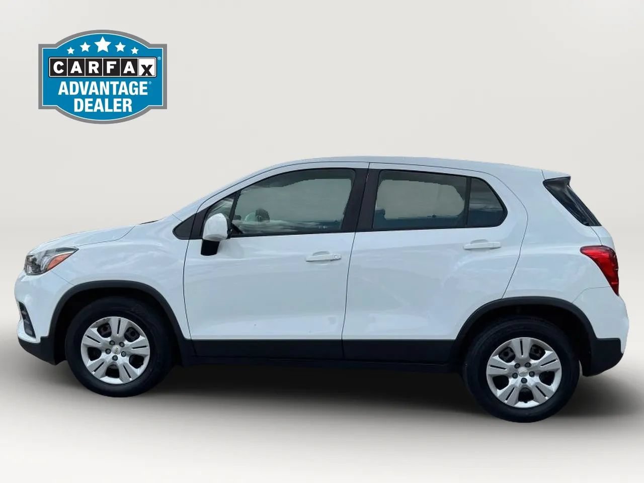 Used 2017 Chevrolet Trax LS FWD image 8