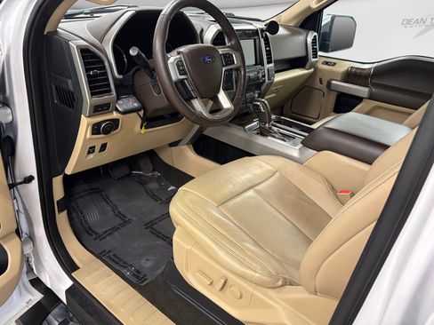 Used 2019 Ford F150 Lariat w/ Equipment Group 502A Luxury AWD/4WD image 44