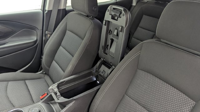Used 2023 GMC Terrain SLE AWD/4WD image 21