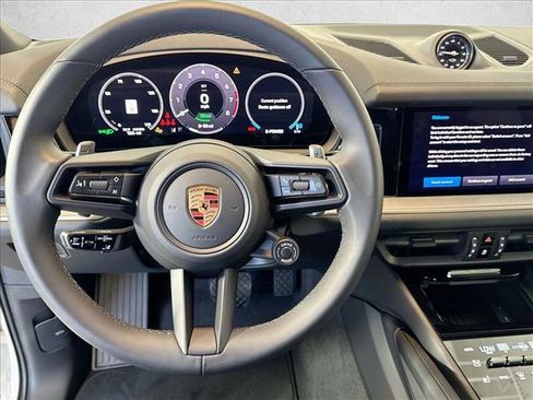 New 2025 Porsche Cayenne E-Hybrid Coupe AWD/4WD image 13