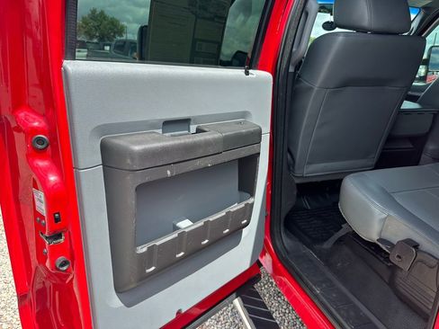 Used 2015 Ford F250 XL w/ Power Equipment Group image 27