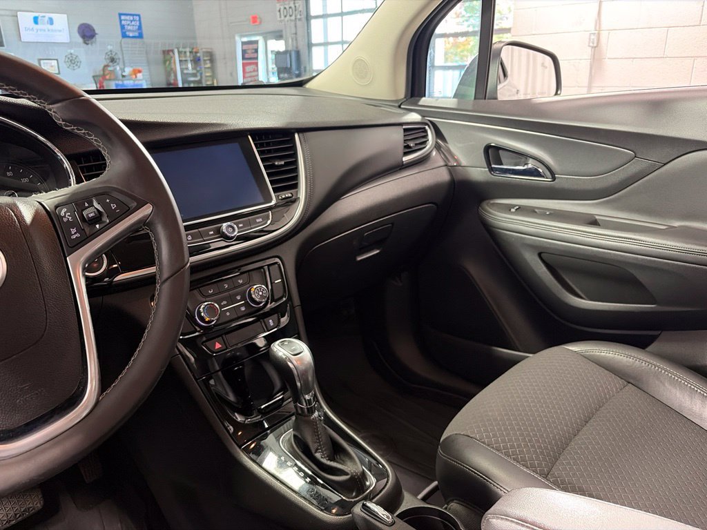 Used 2017 Buick Encore Sport Touring w/ Safety Package AWD/4WD image 27