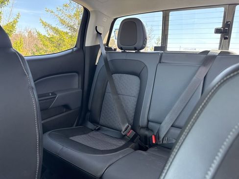 Used 2016 Chevrolet Colorado Z71 image 25