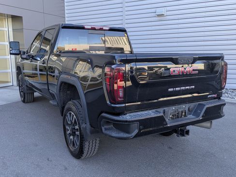 Used 2021 GMC Sierra 2500 AT4 w/ AT4 Premium Plus Package image 7