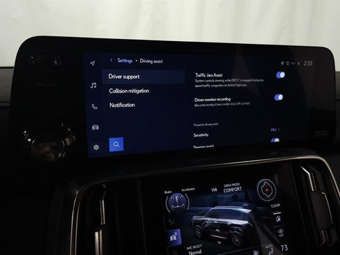 Certified 2025 Lexus LX 700h Overtrail image 24