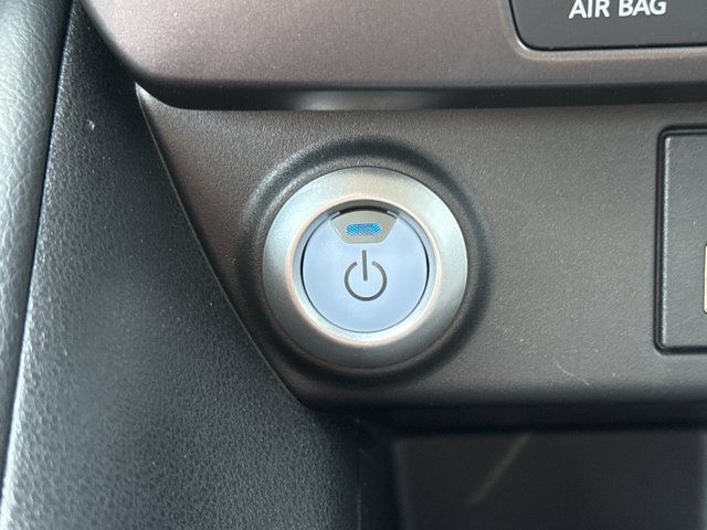 Certified 2025 Nissan Leaf S FWD image 18