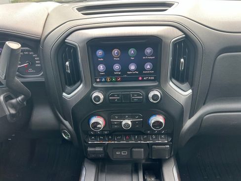 Used 2019 GMC Sierra 1500 Denali w/ Denali Ultimate Package AWD/4WD image 8