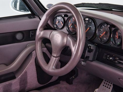 Used 1997 Porsche 911 Carrera image 36