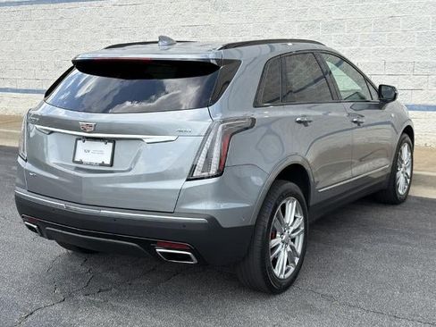 Certified 2023 Cadillac XT5 Sportv w/ Technology Package AWD/4WD image 7
