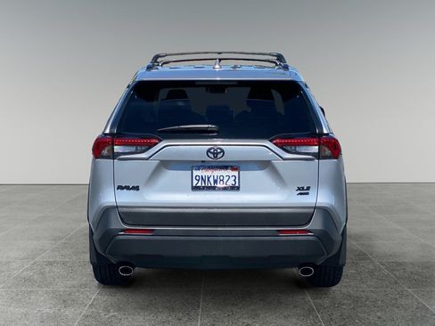 Used 2024 Toyota RAV4 XLE Premium AWD/4WD image 4