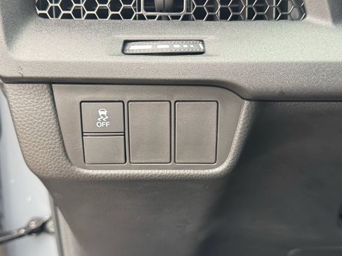 Certified 2025 Honda CR-V Sport image 12