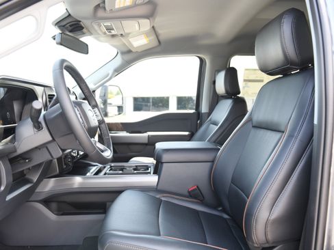 New 2026 Ford F250 Lariat AWD/4WD image 14