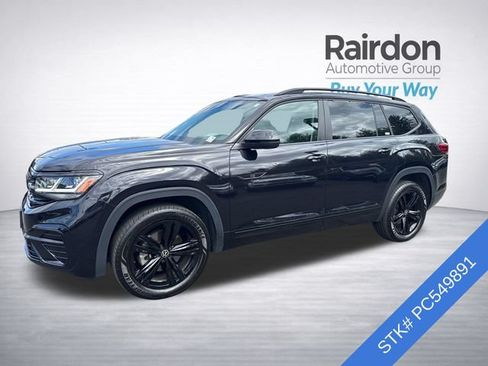 Used 2023 Volkswagen Atlas SEL R-Line AWD/4WD image 3