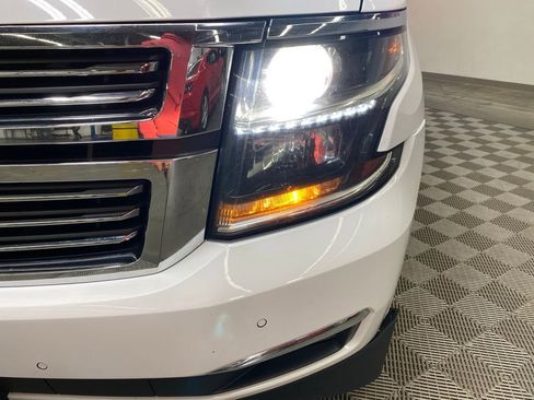 Used 2019 Chevrolet Suburban Premier image 5