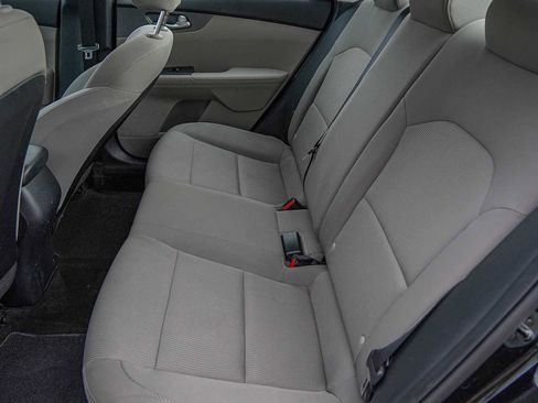 Certified 2020 Kia Forte LXS image 29