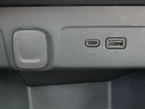 Certified 2024 Chevrolet Trax LS FWD image 19