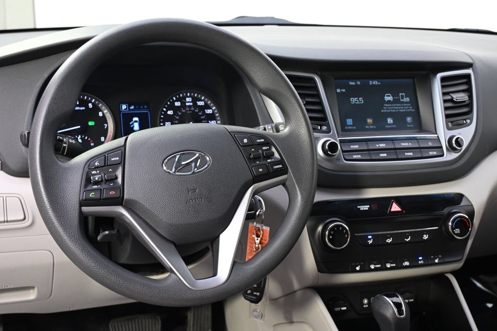 Used 2018 Hyundai Tucson SEL AWD/4WD image 12