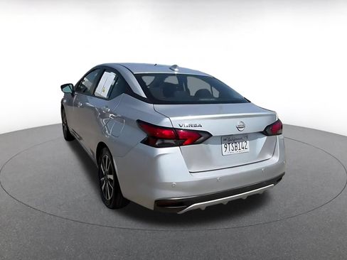 Used 2025 Nissan Versa SV FWD image 14