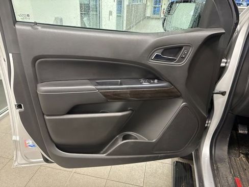 Used 2015 GMC Canyon SLE w/ SLE Convenience Package image 12