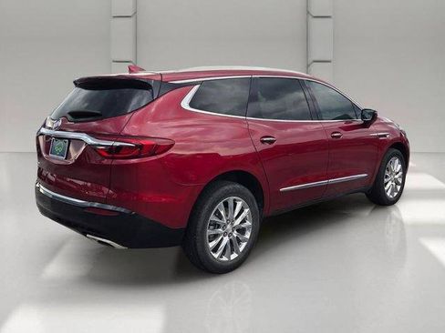 Certified 2021 Buick Enclave Essence w/ Sound and Sites Package FWD image 5
