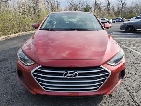 Used 2018 Hyundai Elantra SE w/ SE Connectivity Package 04 image 11