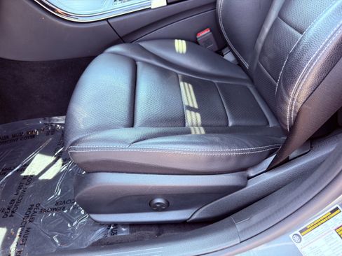 Used 2021 Mercedes-Benz C 300 Sedan image 26