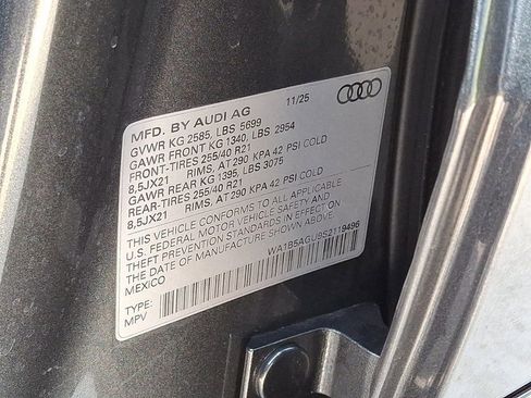 New 2025 Audi SQ5 Premium Plus image 19