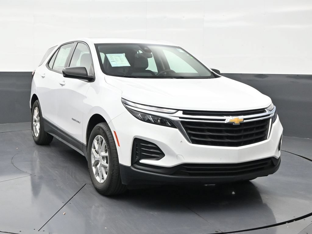 Used 2024 Chevrolet Equinox LS w/ Driver Confidence II Package FWD image 7