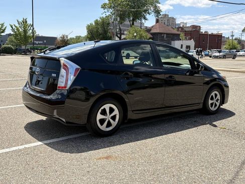Used 2012 Toyota Prius Three FWD image 9