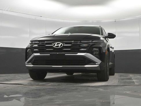 New 2026 Hyundai Tucson Blue SE FWD image 35