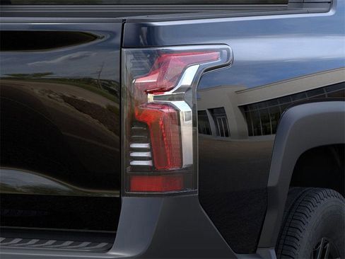 New 2026 Chevrolet Silverado EV LT image 12