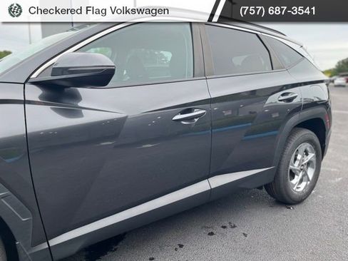 Used 2023 Hyundai Tucson SEL AWD/4WD image 3