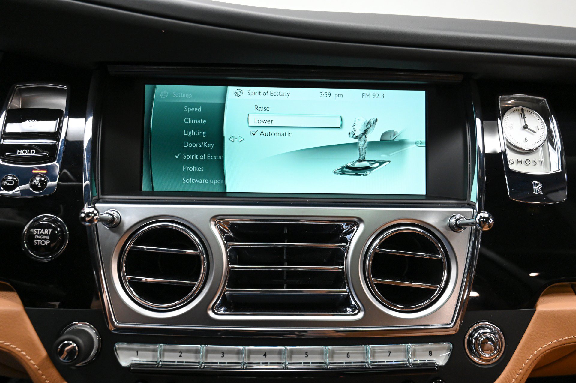 Used 2015 Rolls-Royce Ghost RWD image 43
