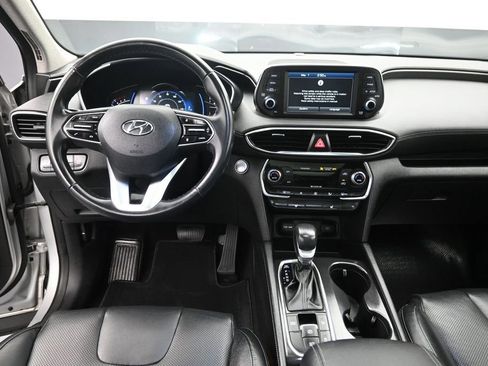 Used 2019 Hyundai Santa Fe Limited FWD image 11