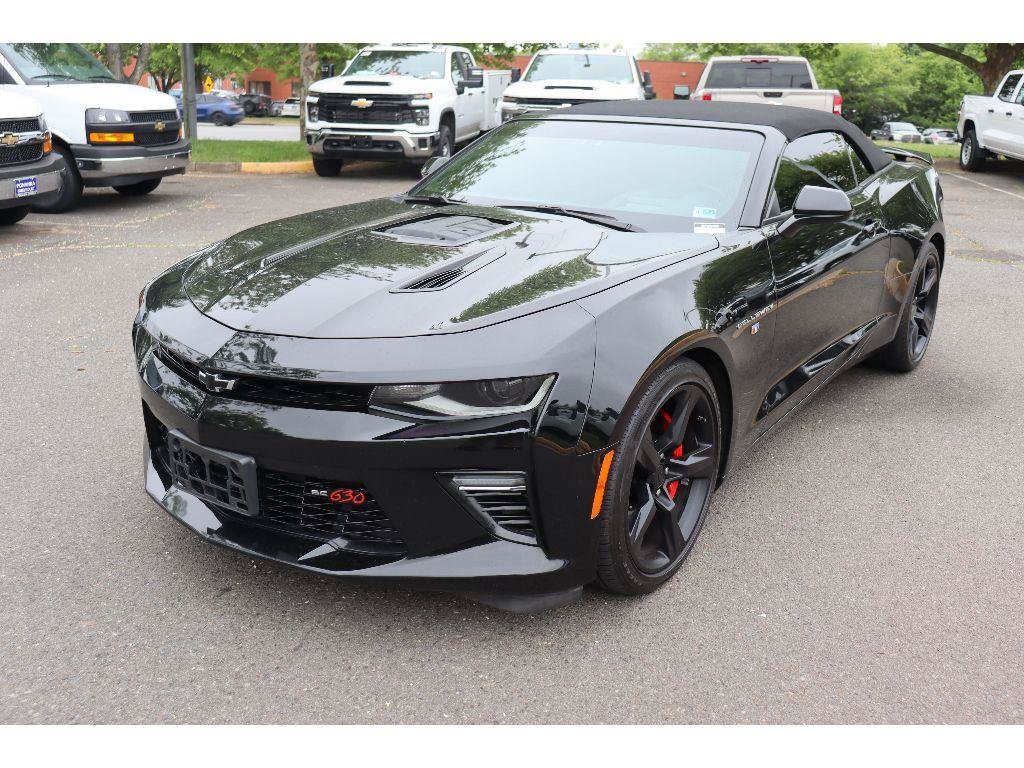 Used 2016 Chevrolet Camaro SS RWD image 3