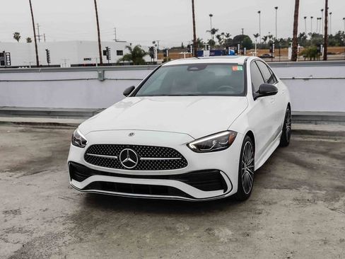 Used 2023 Mercedes-Benz C 300 Sedan image 4