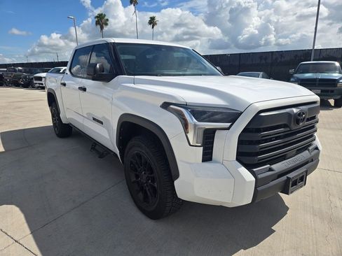 Used 2022 Toyota Tundra SR5 AWD/4WD image 1