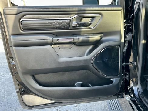 Used 2025 RAM 1500 Limited w/ Trailer Tow Group image 31