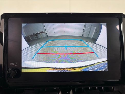 Used 2023 Toyota Corolla LE image 15